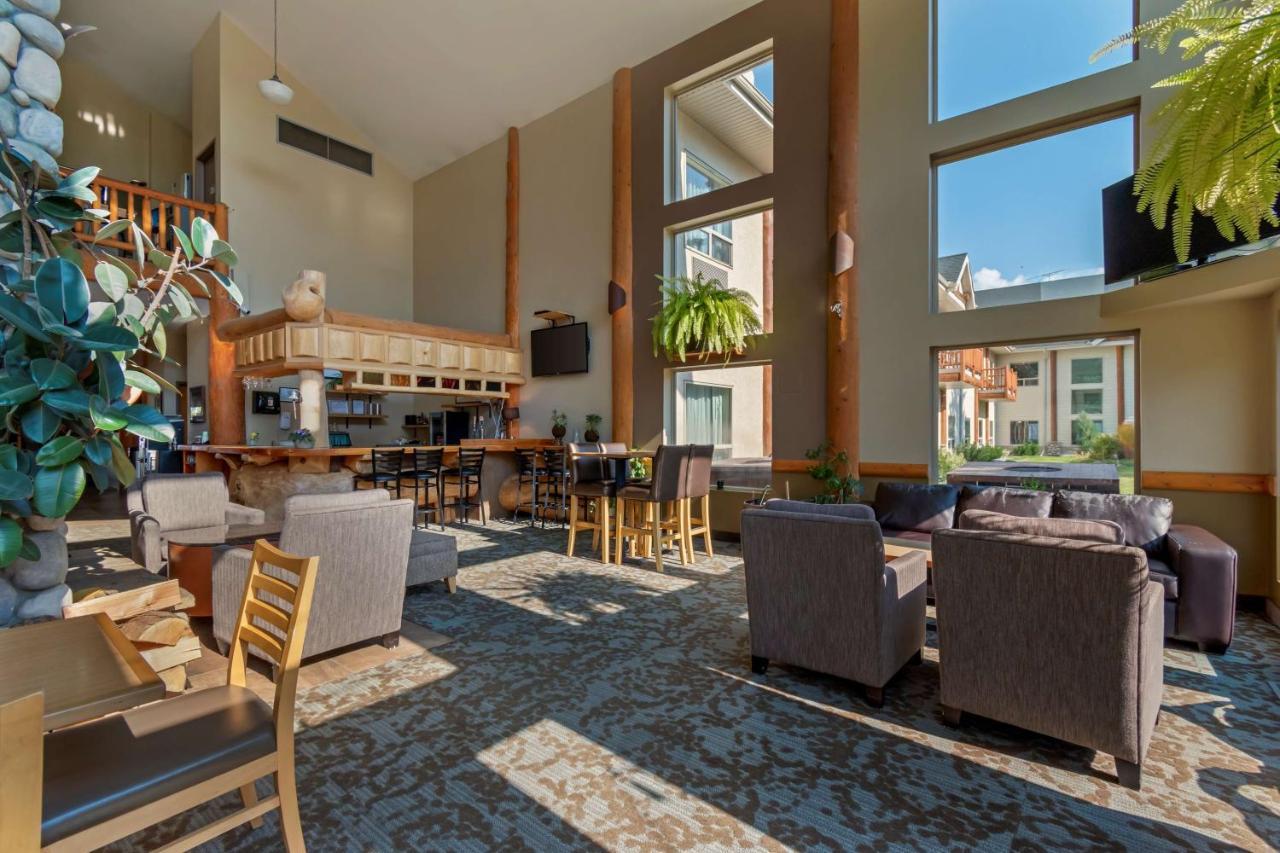 Best Western Plus Valemount Inn & Suites Екстер'єр фото