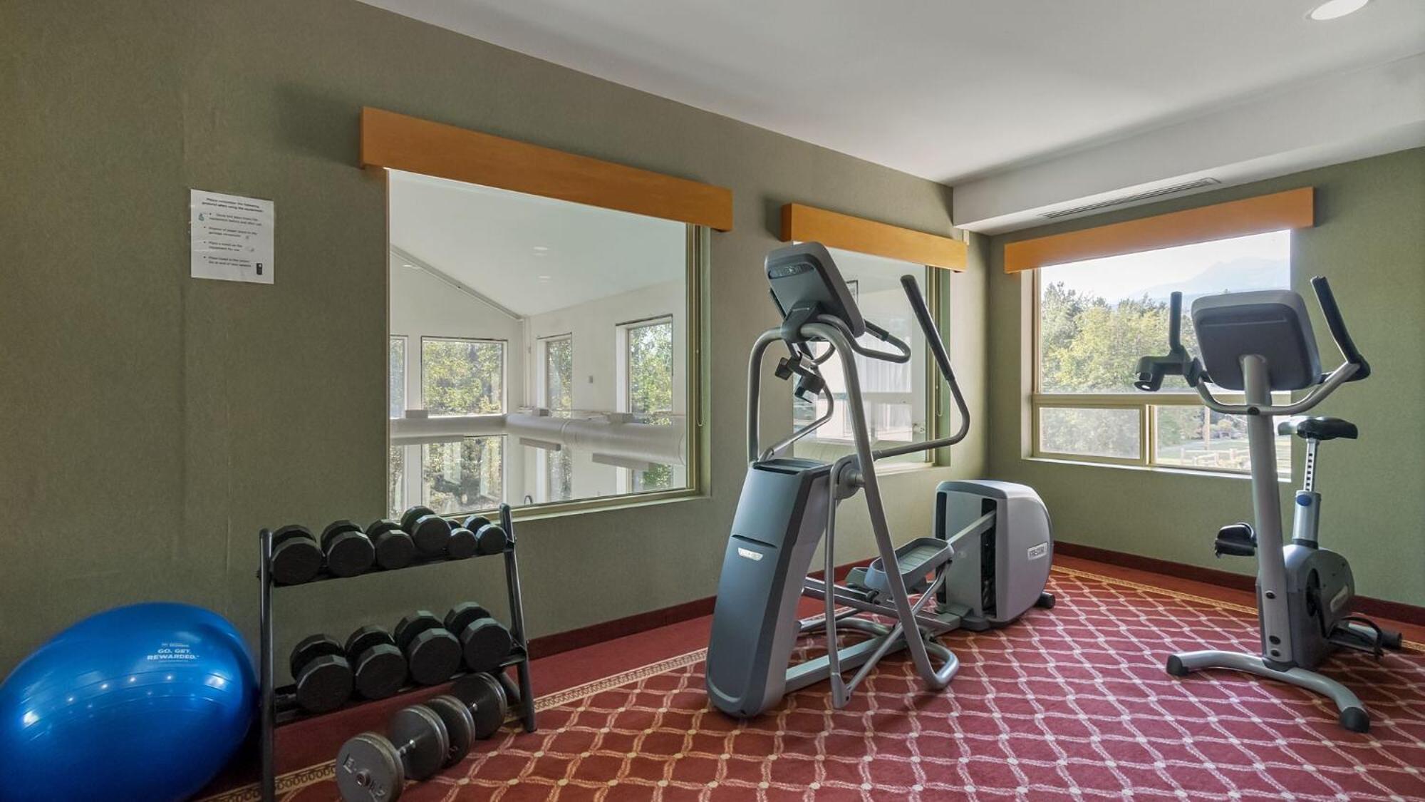 Best Western Plus Valemount Inn & Suites Екстер'єр фото
